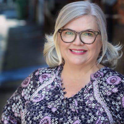 Paula Pell