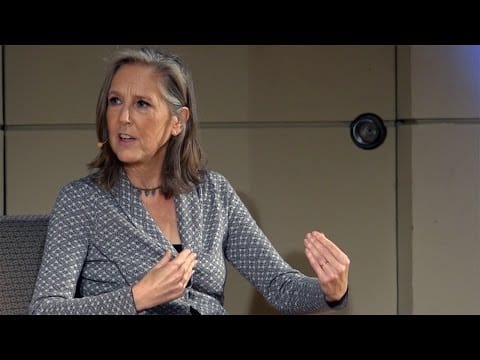 Mary Roach in Conversation with Peter Sagal