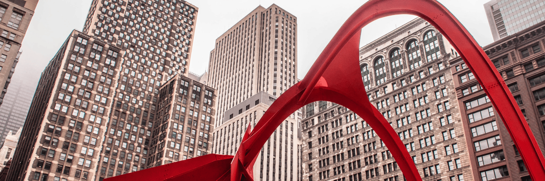 What are the sites of Chicago's visible power?