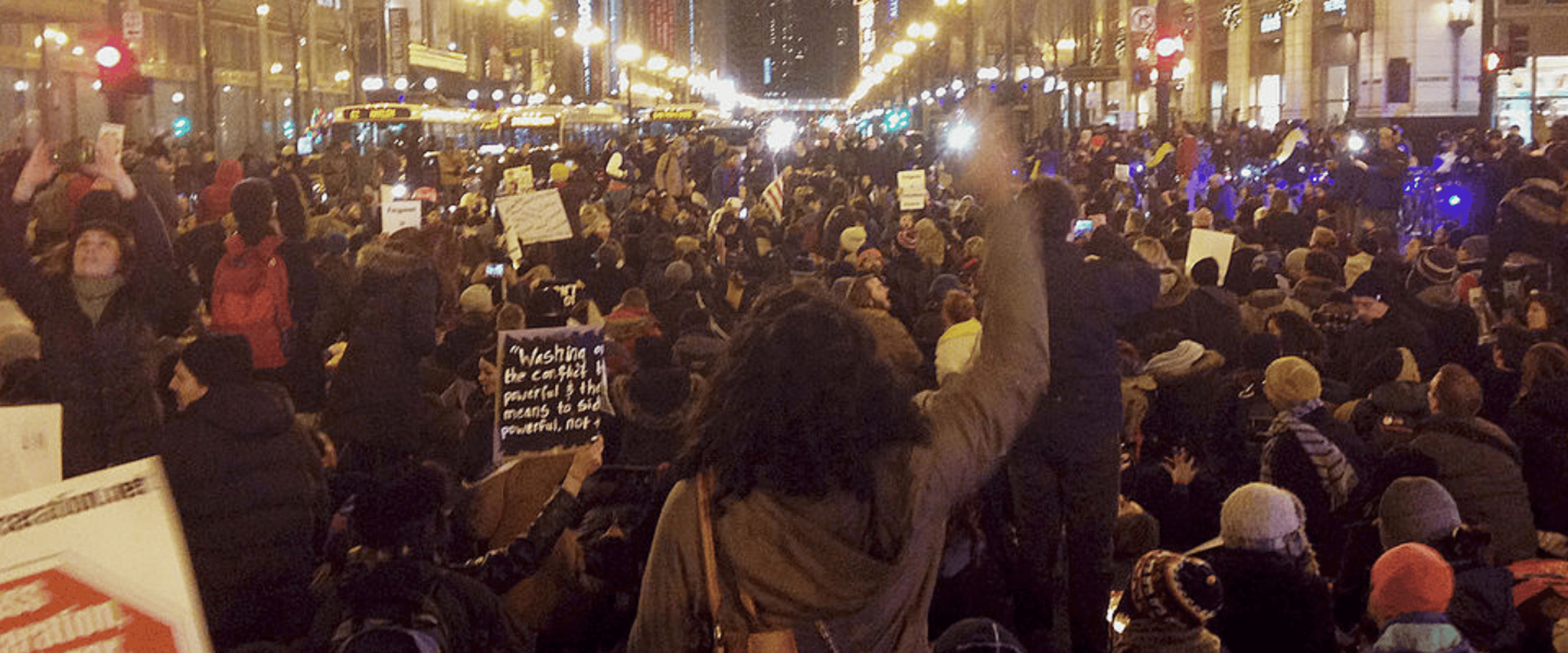What are the sites of invisible power in Chicago?